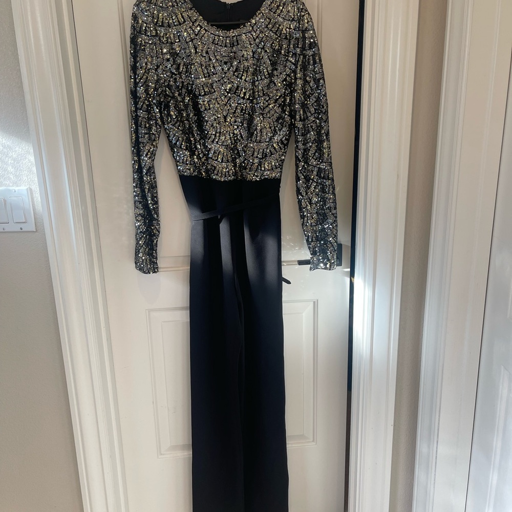 Vince Camuto Black and Silver Long Sleeve Dress